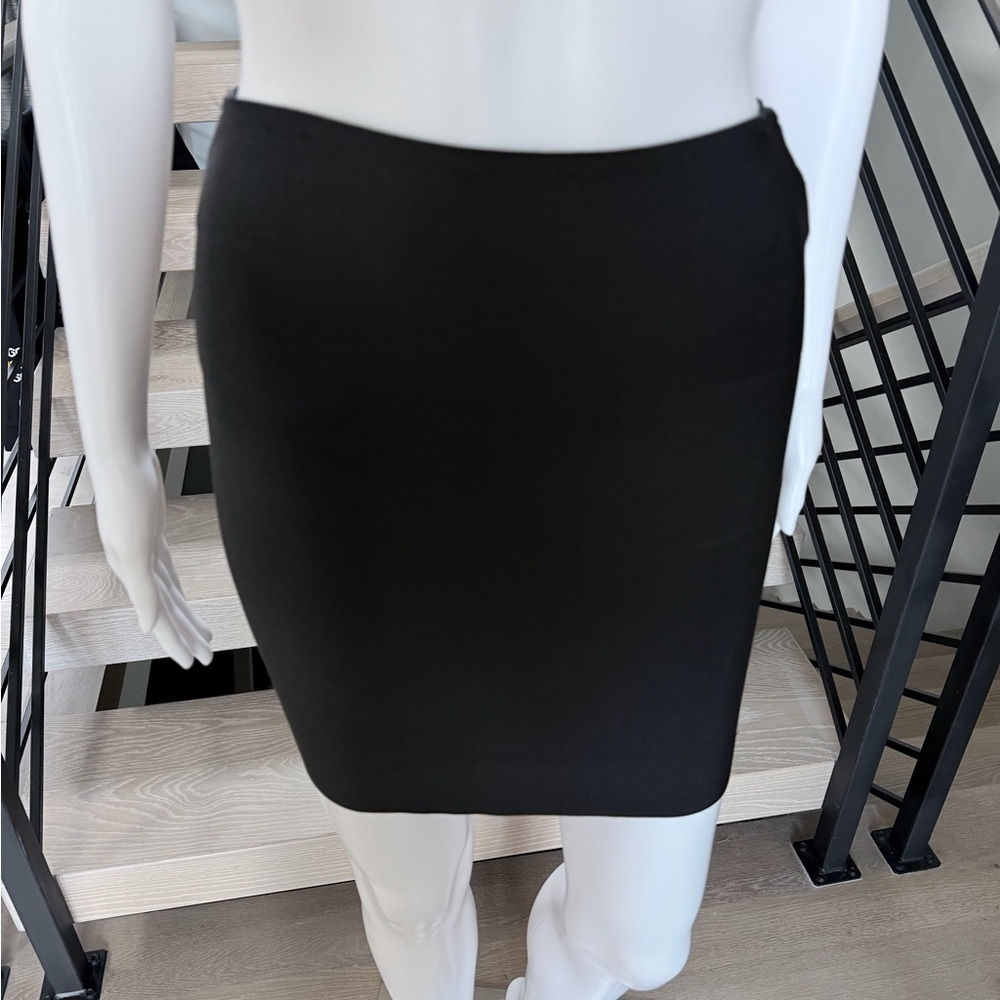 New Classic Black Bodycon Women's Skirt size XS